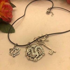 DRAGON NECKLACE